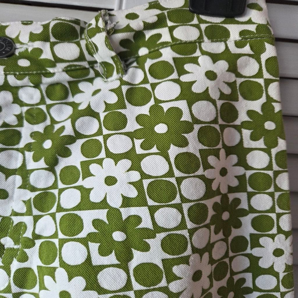Motel Denim handmade cotton stretchy wide leg green and white flower pants - Picture 4 of 11